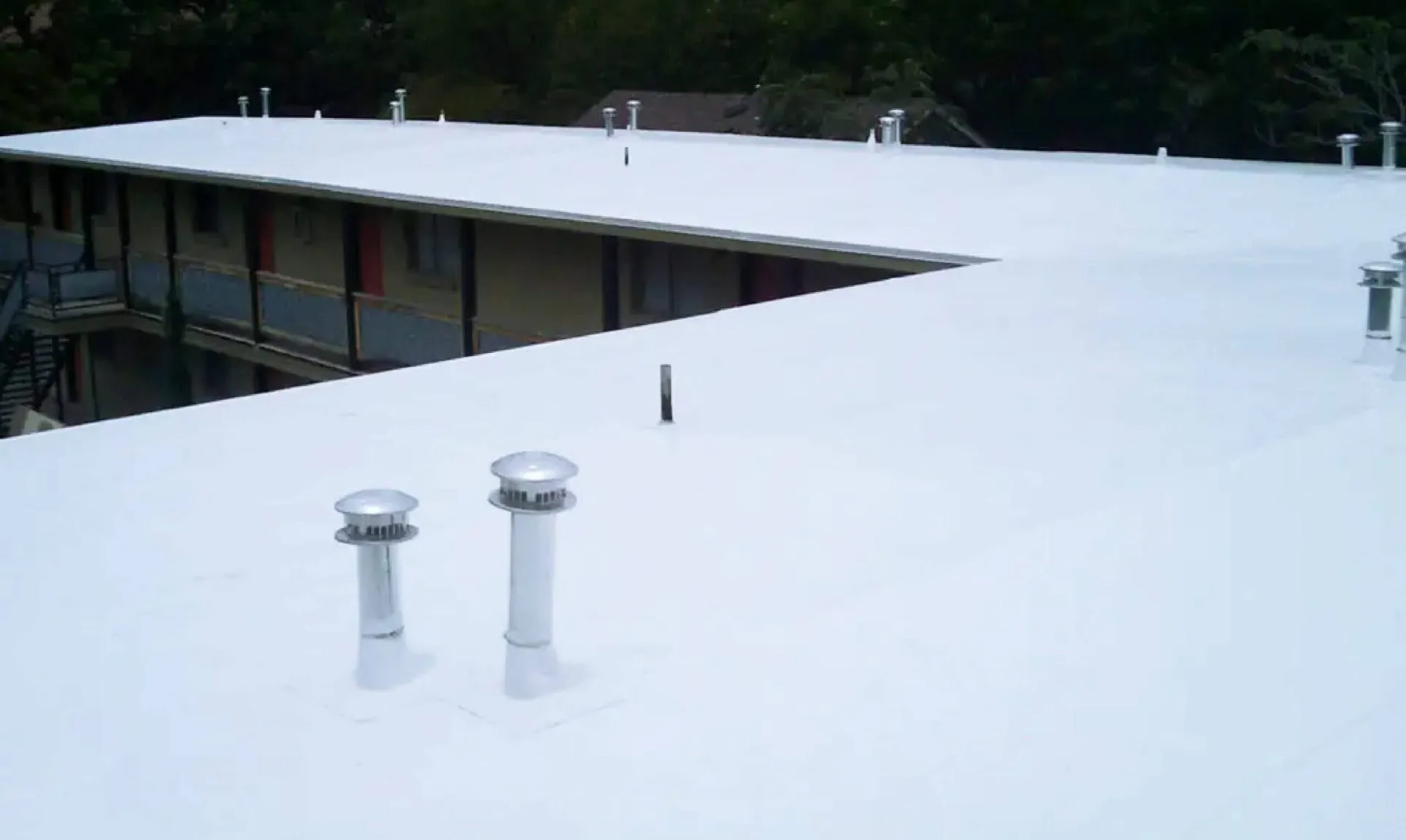 Milgard Style Line V250 window installed by Stark Roofing